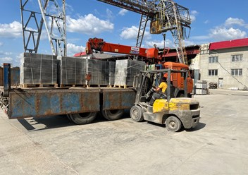 Блок строительный