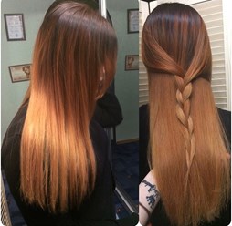 Балаяж.Такая техника помогает добиться плавного перехода от одно цвета к другому.Цвета могут быть абсолютно но противоположные друг другу,так и наоборот схожи по цветовому тону.