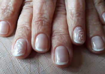 Аппаратный маникюр, покрытие гел-лак, дизайн