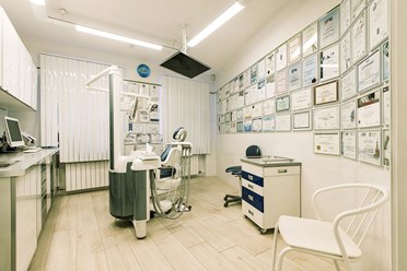 Фото компании сеть клиник Стоматологический Центр Города 10
