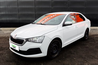 Аренда авто Skoda Rapid