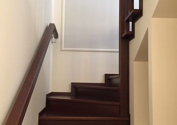 Уборка под ключ подразумевает под собой целый комплекс работ, который в итоге приведёт к совершенному результату.

Отлаженная до мелочей работа клининговой компании "Клининг Плюс" - залог чистоты!