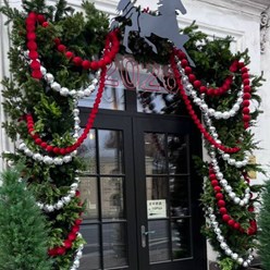 Фото компании  В цветах 36