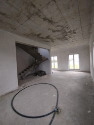 Кухонная зона 1эт в сторону камина (Гошевка, дом 240кв.м на уч.16 сот).