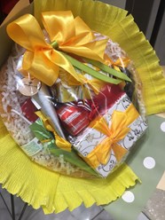 букет из конфет