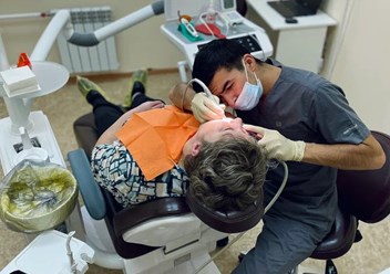 Фото компании ООО Доступная Стоматология 4