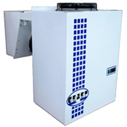 Внешняя часть данного холодильного агрегата – это испаритель, применяемый для охлаждения воздуха в помещении. Его части плотно скреплены. Агрегаты монтируются в специальное отверстие на стене.