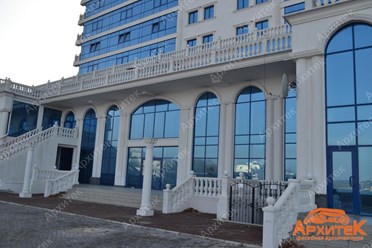 Апартаменты на мысе Хрустальный в Севастополе. Фасадный декор ТМ АРХИТЕК