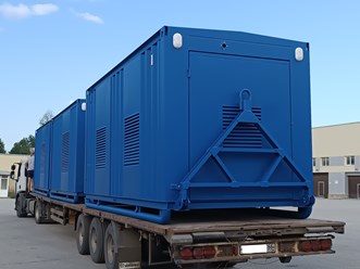 Дизель-генераторы мощностью не менее 100 кВт каждый в контейнерном исполнении на санях. Сварные контейнеры типа &#171;Север&#187; полностью готовы к работе.