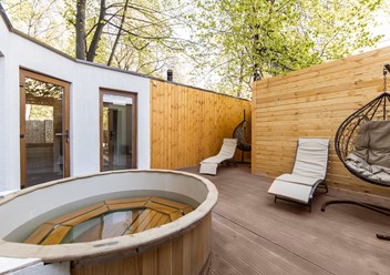 Купель и зона отдыха