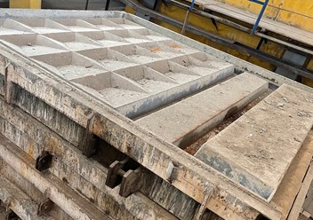 ПАГ-14, ПДН, ПАГ-18, СВ-105, СВ-110, СВ-95, С160.40, С120.30, ПК72.12, ПК72.15, ПК90.15, ПК90,12, дорожные плиты, опоры ЛЭП, плиты перекрытия, сваи