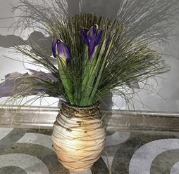 Цветы на заказ (букет)+ваза, поднос+открытка +упаковка подарка ручной работы
+79067340220
https://buketmoskva.turbo.site/7