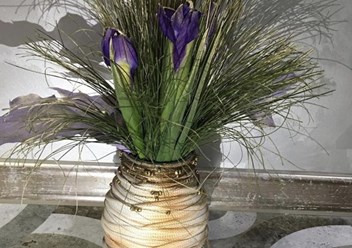 Цветы на заказ (букет)+ваза, поднос+открытка +упаковка подарка ручной работы
+79067340220
https://buketmoskva.turbo.site/7