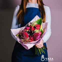 Фото компании ИП Цветочный салон "VAZA" 3