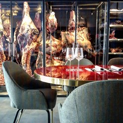 Фото компании  Max`s Beef for Money, мясной ресторан 1