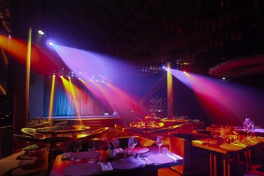 Основной зал