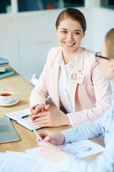 Именной аудиобейдж Speechmate для записи диалогов продавца и клиента