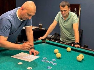 17 участников собрал этап -  “лекция для колхозников”, среди которых были действующие участники Чемпионата Мира по пирамиде, представляющие Словакию и Германию!!