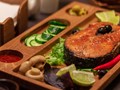 Доска для подачи мяса из дуба оптом.