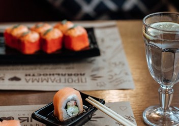 Фото компании  Евразия, сеть ресторанов и суши-баров 1