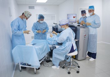 Операция по лазерной коррекции зрения "Ласик"