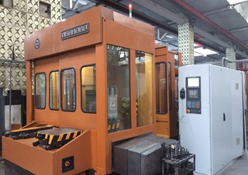 Горизонтально-фрезерный обрабатывающий центр с ЧПУ Fanuc
