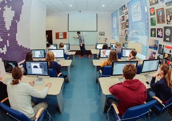 Фото компании  Компьютерная Академия ТОР 3