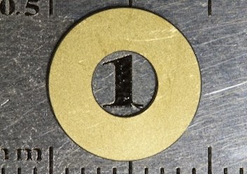 Чувствительный элемент из лангатата