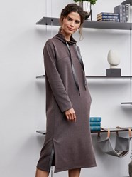 Платье  из коллекции Beatrice.
Состав: 55% хлопок, 45% полиэстер
Ткань: жаккард