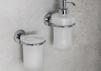 Стакан для зубных щеток настенный Стакан Colombo Design Basic B2702 - это стильный и функциональный аксессуар для ванной комнаты. Выполнен из высококачественных материалов.