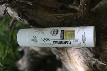 Шампунь BeOn Cannabis