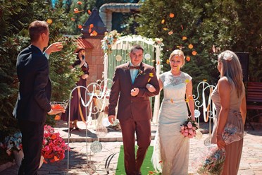 Выездная церемония бракосочетания в Костроме