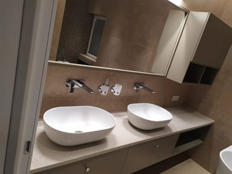 Уборка под ключ подразумевает под собой целый комплекс работ, который в итоге приведёт к совершенному результату.

Отлаженная до мелочей работа клининговой компании "Клининг Плюс" - залог чистоты!