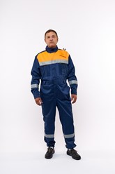 Рабочая спецодежда.

Ссылка: https://01161.ru/index.php/o-nas/magazin/odezhda-dlya-zashchity-ot-zagryaznenij