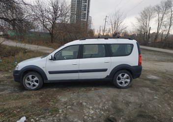 Лада Ларгус заказ такси грузовое и пассажирское