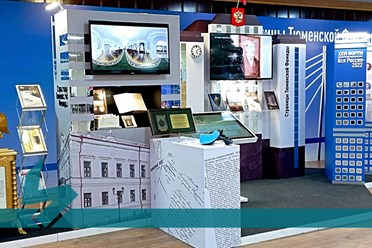 Крупный план успеха: широкоформатная печать для выставочных стендов