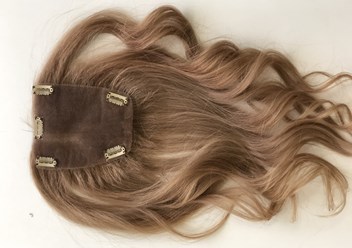 Накладка на сетке ручной работы