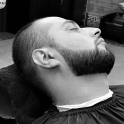 Стрижка бороды