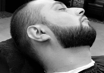 Стрижка бороды