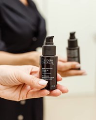 Фото компании  La Reina 11