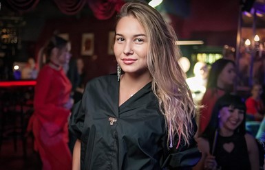 Фото компании  100 Друзей, караоке-ресторан 27