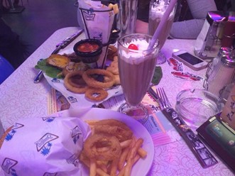 Фото компании  Beverly Hills Diner, сеть ресторанов 66