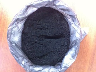 Уголь активный осветляющий древесный порошкообразный ОУ-А (ГОСТ 4453-74) имеет сильно развитую общую пористость, широкий диапазон пор и большую величину удельной поглощающей поверхности (более 1200 м2