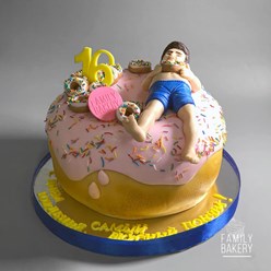 ТОРТ С ПОНЧИКОМ НА 16 ЛЕТ