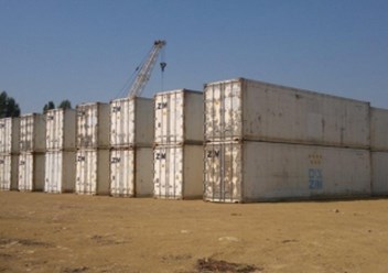 База для хранения рефрижераторных контейнеров