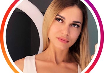 Живая и настоящая, с юмором и без вы@бонов.