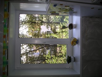 Окно пластиковое на кухню стеклопакет 32 мм, 3-х камерных профиль