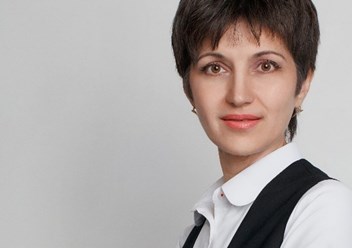 Руководитель компании Лола Трубина