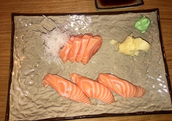 Фото компании  Ryba Sushi & Oysters 4