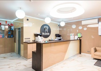 Фото компании ООО Стоматология ReSmile 4